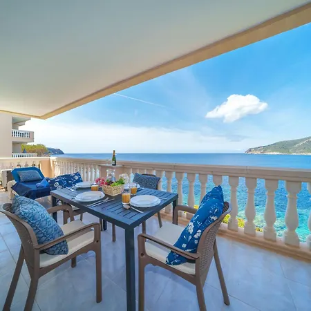 Amores-2 By Interhome Sant Elm